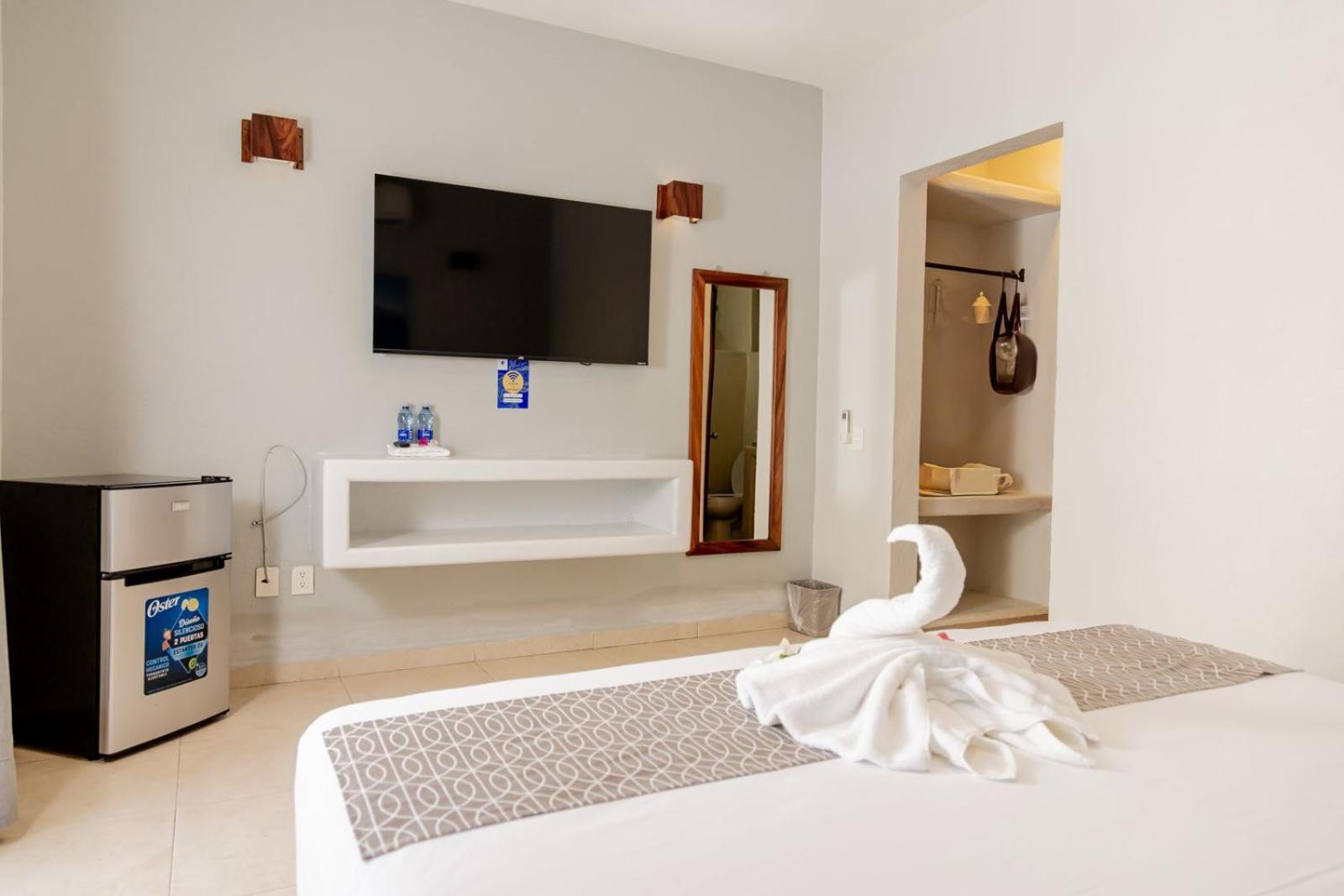 Hotel Aldea Sol Zihuatanejo Exterior foto